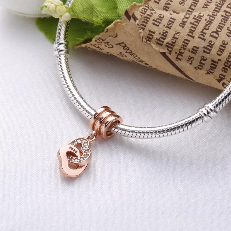 (תמונה ל-) תליון PANDORA רוז לבבות שלובים - 781242CZ - הצג 2