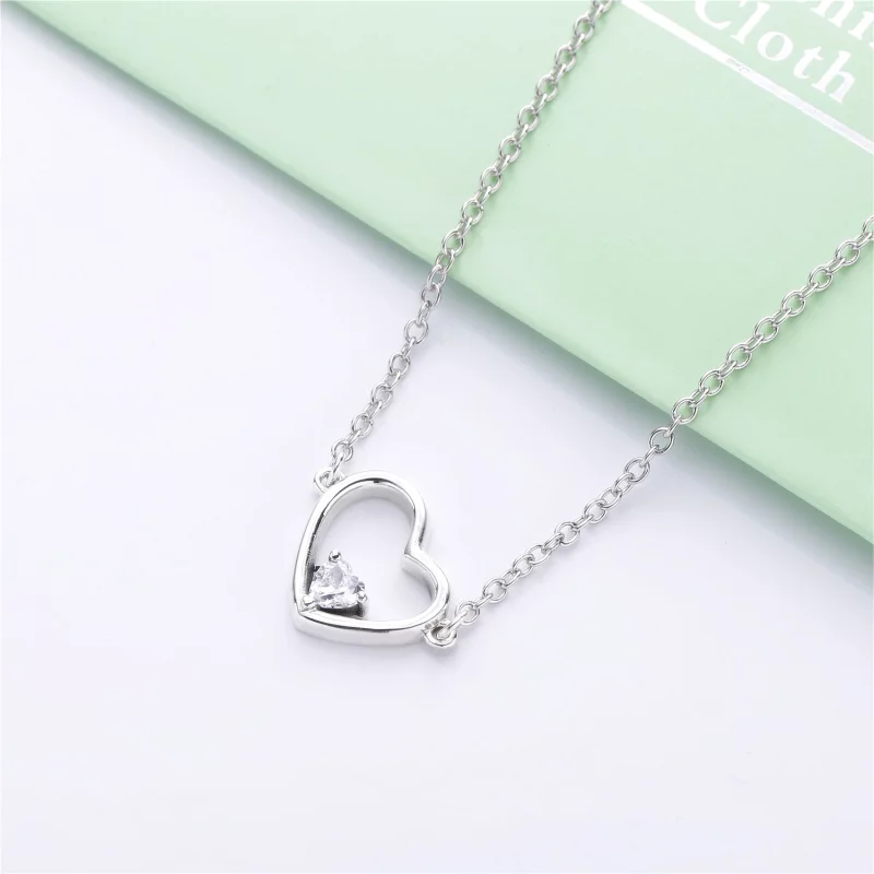 (תמונה ל-) שרשרת כסף לב האהבה הא-סימטרי - PANDORA - 397797CZ - הצג 3