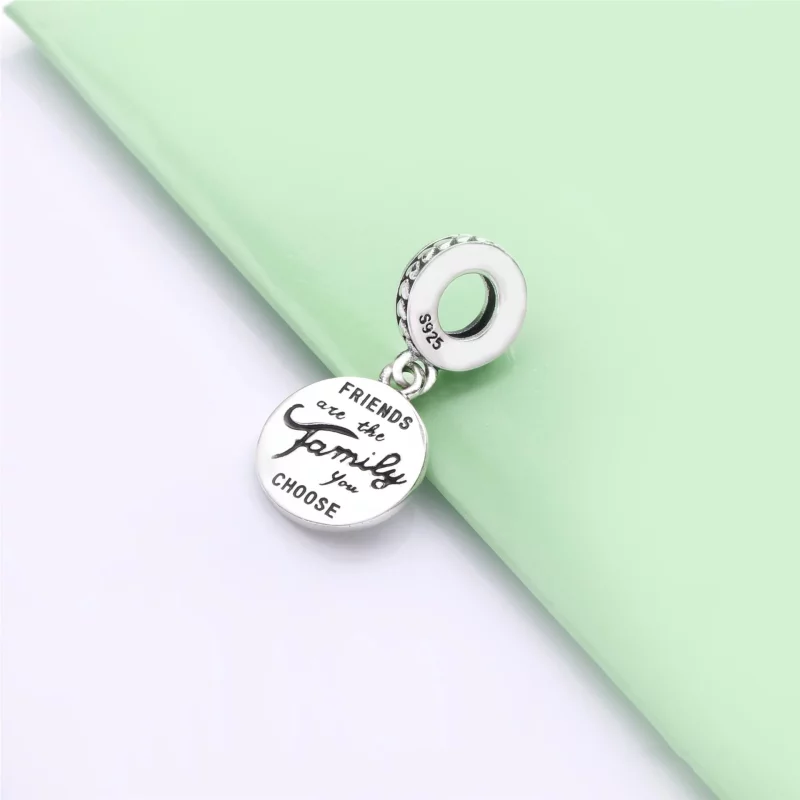 (תמונה ל-) פנדורה חברים הם משפחה תליון דאנגל - 798124EN16 - הצג 2