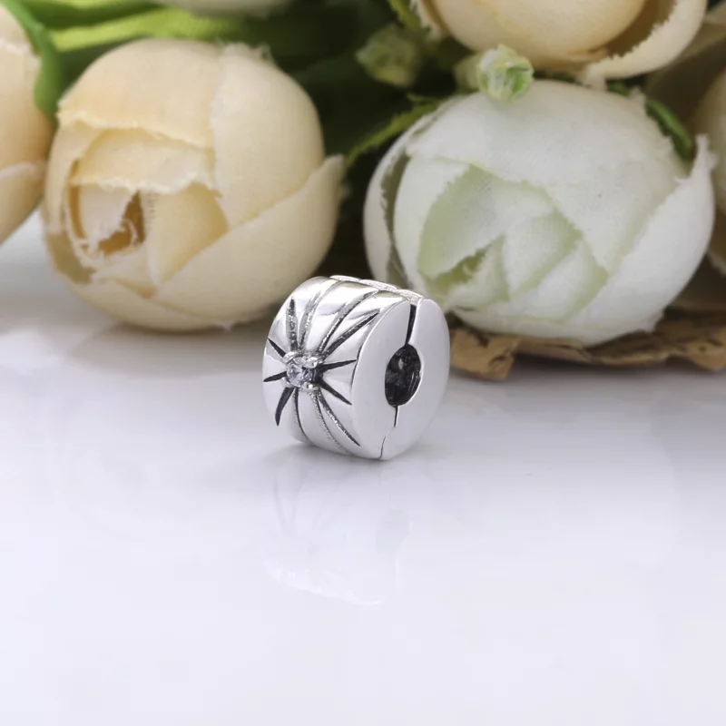 (תמונה ל-) PANDORA קליפ קסם קרני שמש מנצנץ - 798614C01 - הצג 3