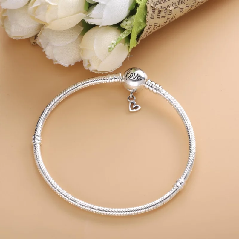 (תמונה ל-) Pandora Moments צמיד שרשרת נחש עם אבזם לב Freehand - 598698C00 - הצג 3