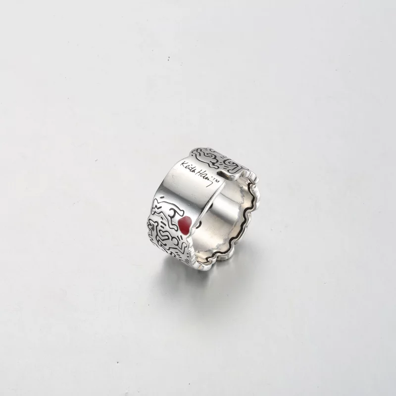 (תמונה ל-) Keith Haring™ x Pandora Line Art טבעת רחבה לאהבה ואנשים - 192222C01 - הצג 4
