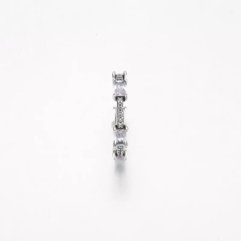 (תמונה ל-) סורגים מלבניים נוצצים טבעת Pavé - 192397C01 - הצג 5