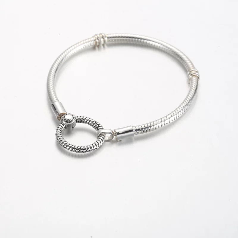 (תמונה ל-) צמיד שרשרת נחש Pandora Moments O Closure - 592242C00 - הצג 3