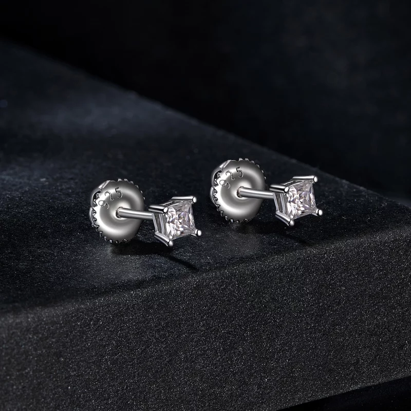 (תמונה ל-) עגילי PANDORA Princess Moissanite (תעודה אחת) - MSE047-S - הצג 2