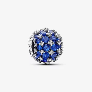 (תמונה ל-) Pandora Sparkling Pavé קסם כחול עגול - 792630C02