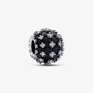 (תמונה ל-) Pandora Sparkling Pavé עגול שחור צ'ארם - 792630C04