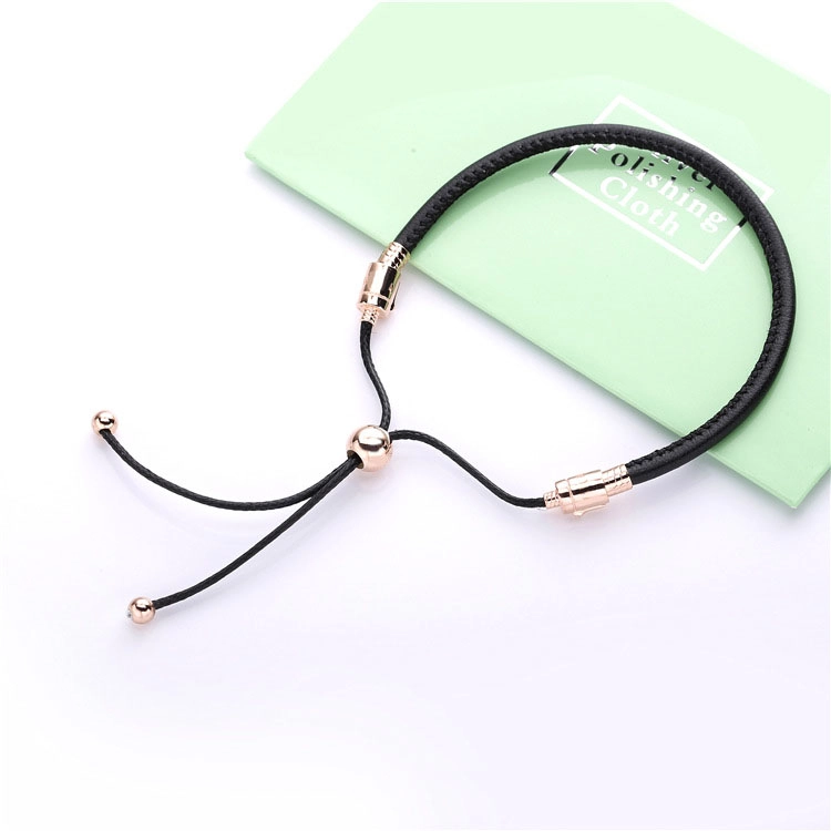 (תמונה ל-) צמיד עור מומנטס שחור, סוגר גמיש - PANDORA - 588059CBK - הצג 2