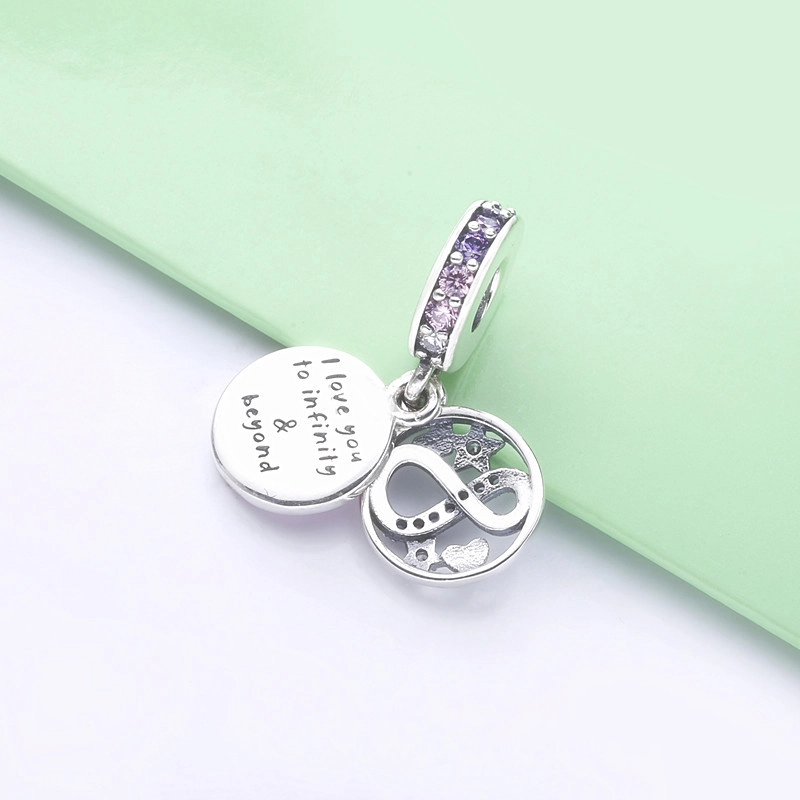 (תמונה ל-) תליון Glittering Infinity Hearts & Stars - 798829C01 - הצג 4